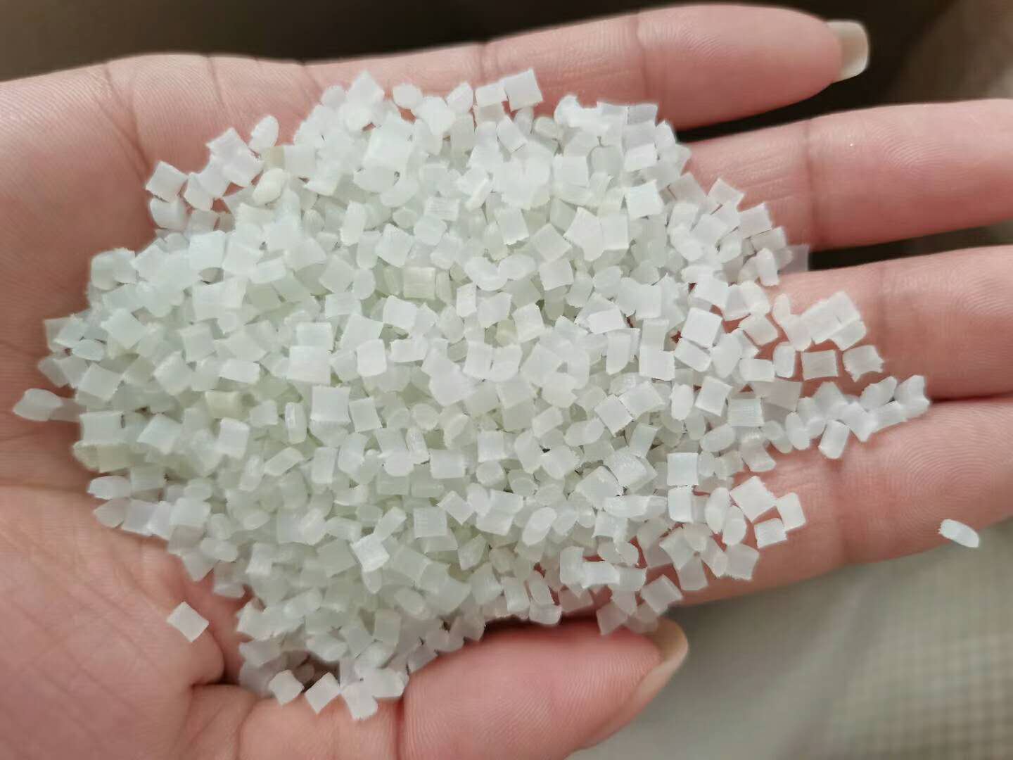 尼龍的出現使紡織品的面貌煥然一新